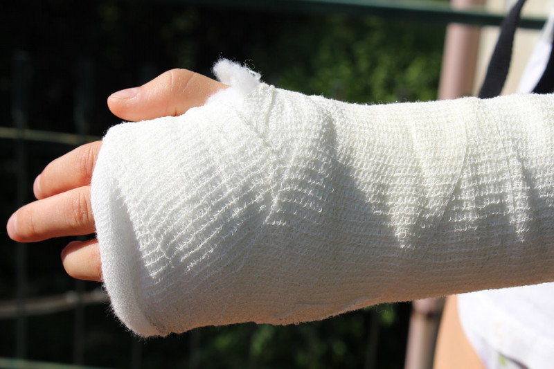 身内で起きた手首の怪我の１症例